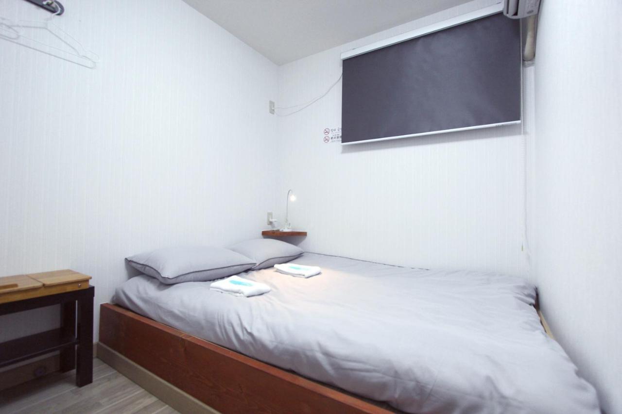 ホテル I Osaka House エクステリア 写真